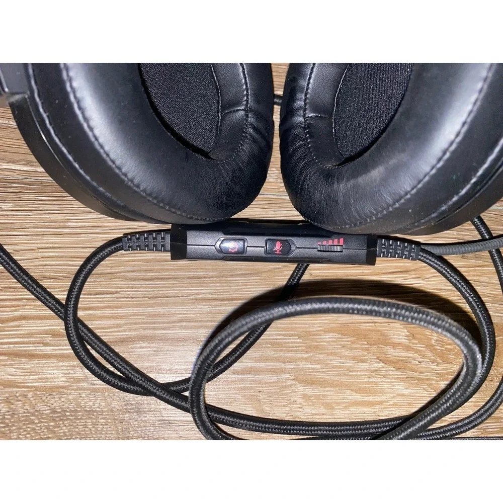 Combatwing gaming headset